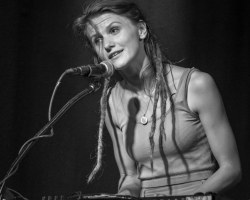 Konzert mit Ronja Maltzhan (Trio)